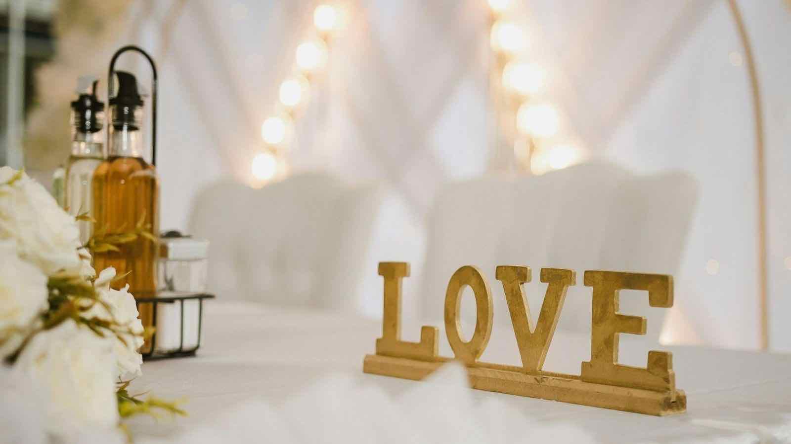 結婚式プロフィールの定番項目20選